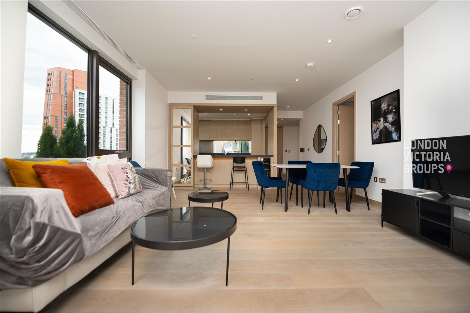 2 bed property in Legacy Building, 1 Viaduct Gardens, London